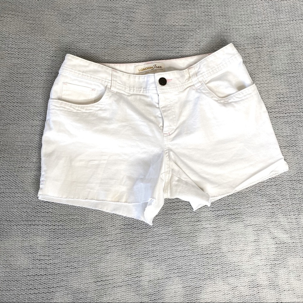 London Jean White Cut Off Shorts Women’s size 6